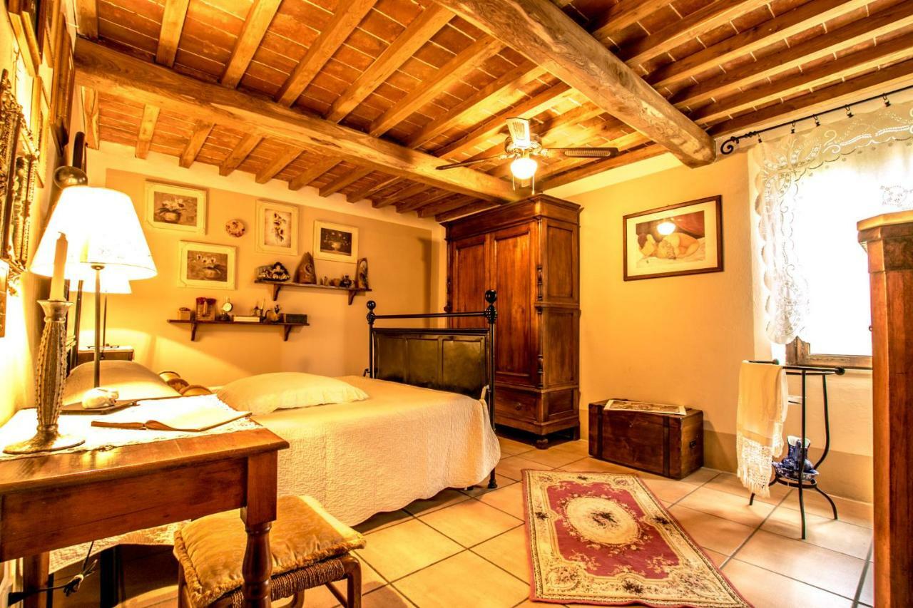 Podere Biagio Valiano Exterior photo